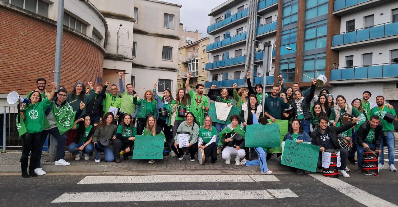 CRECEN LAS PROTESTAS POR LOS RECORTES EN EDUCACIÓN