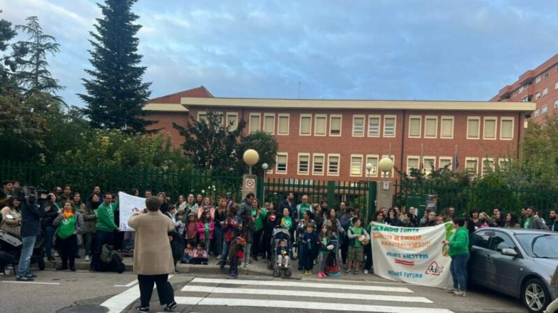 LOS PAROS EN EDUCACIÓN AFECTAN CADA VEZ A MÁS CENTROS