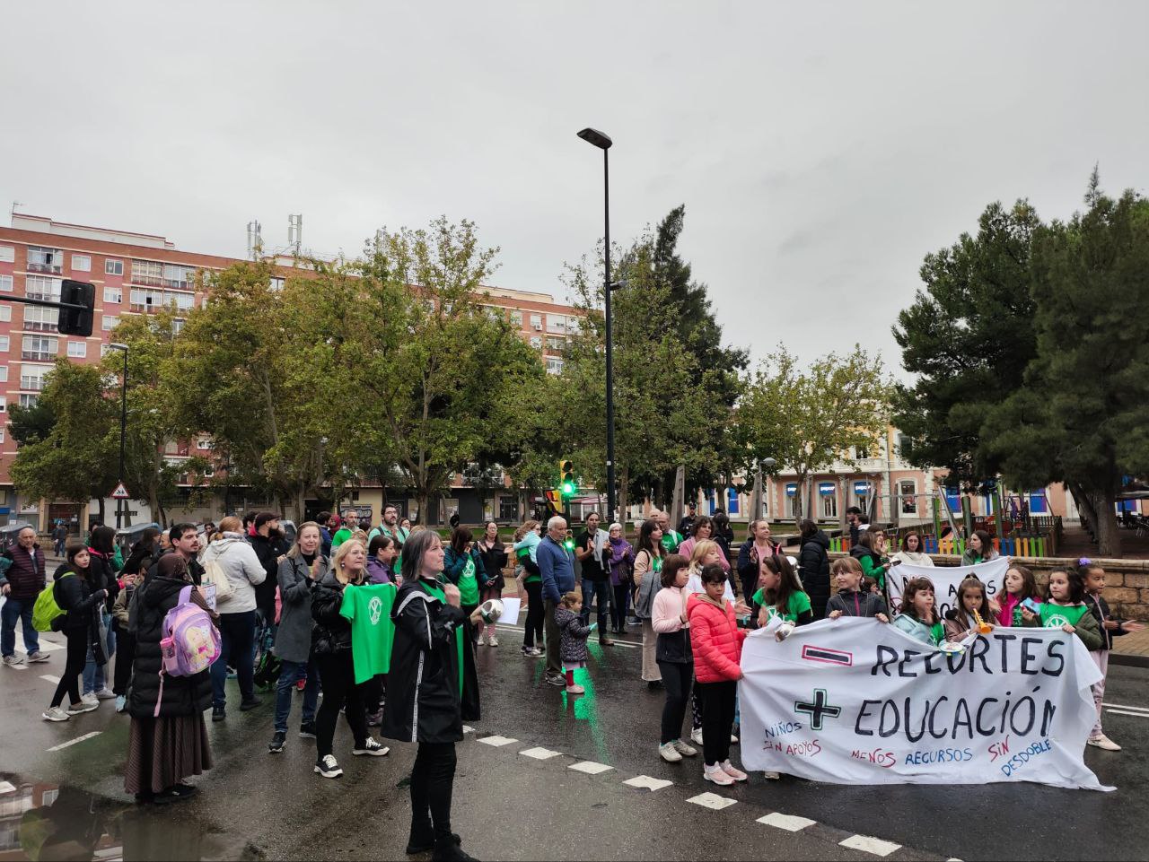 CRECEN LAS PROTESTAS POR LOS RECORTES EN EDUCACIÓN